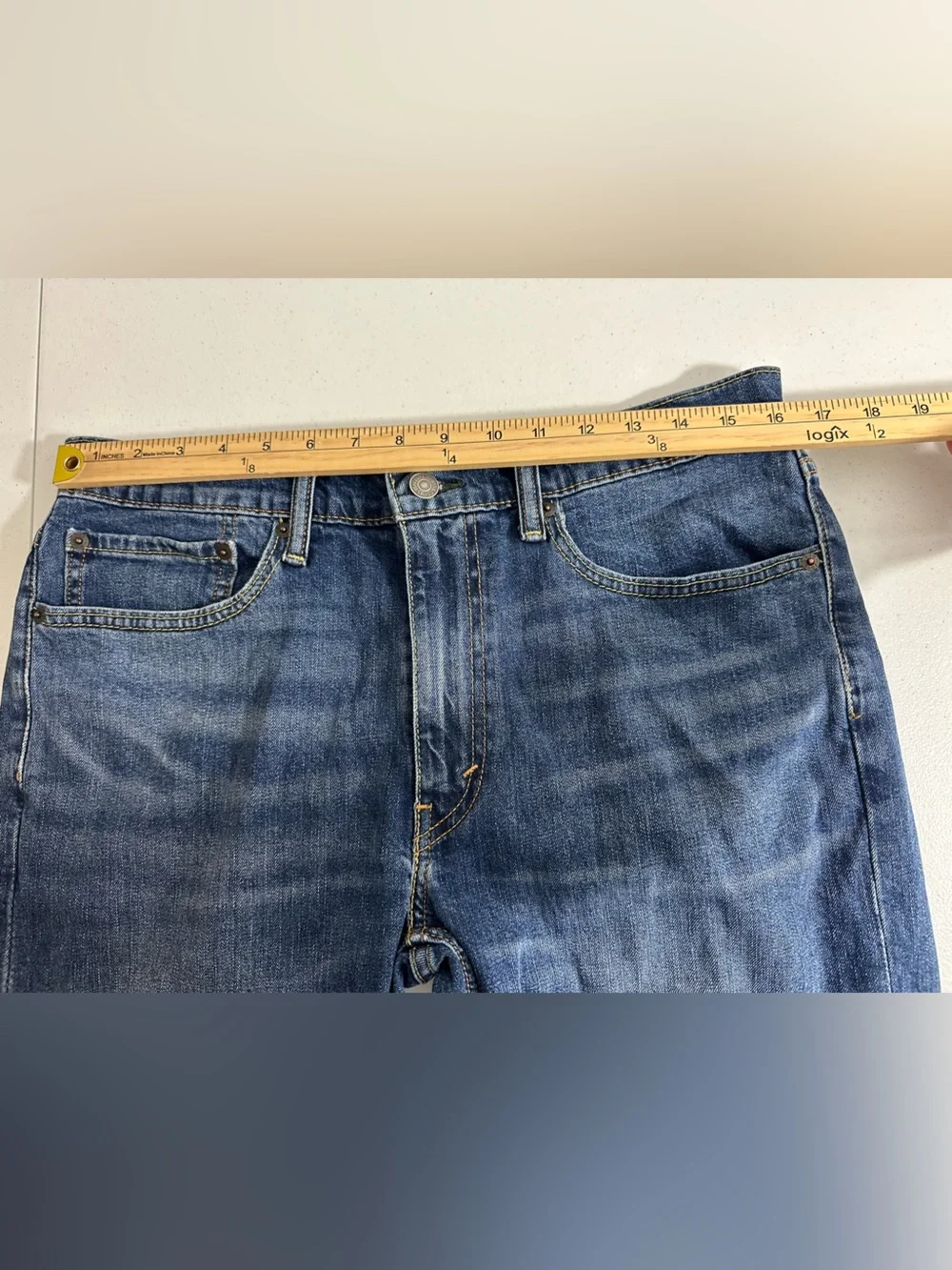 Levis 514 Mens Size 34x32 Straight Fit Denim Blue Jeans Dark Wash
